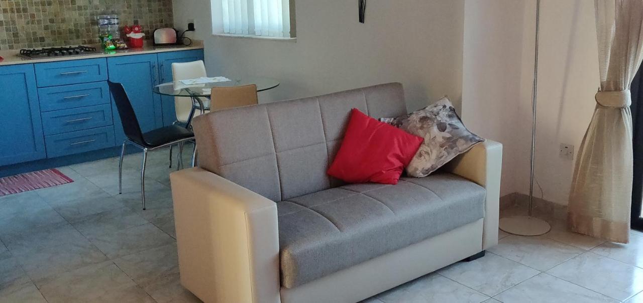 Apartament Panoramic Penthouse In Marsascala Which Enjoys Sea And Country Views Marsaskala Zewnętrze zdjęcie