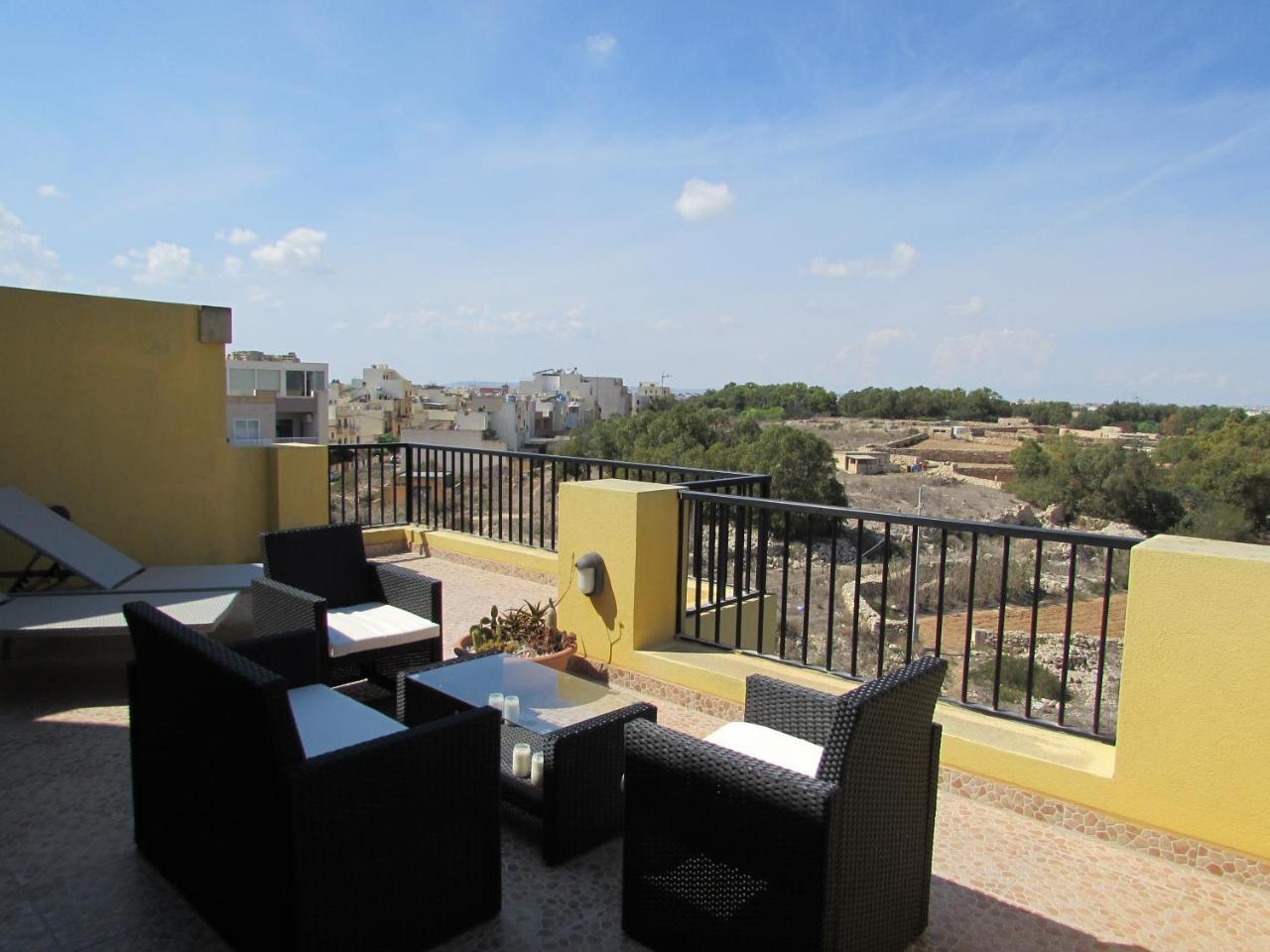 Apartament Panoramic Penthouse In Marsascala Which Enjoys Sea And Country Views Marsaskala Zewnętrze zdjęcie