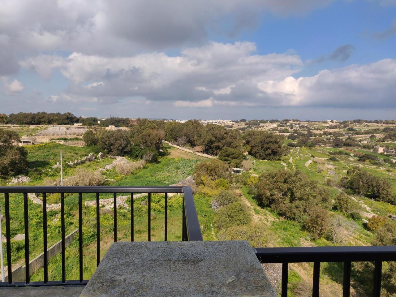 Apartament Panoramic Penthouse In Marsascala Which Enjoys Sea And Country Views Marsaskala Zewnętrze zdjęcie